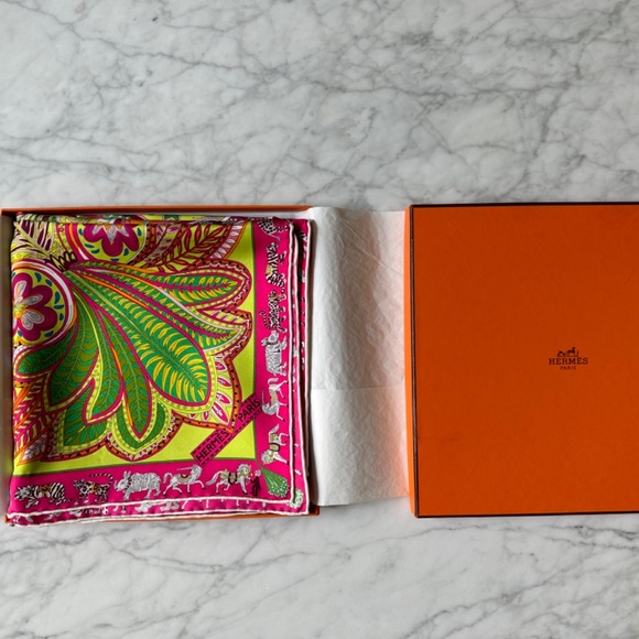 Hermes Scarf - Picture 5 of 12